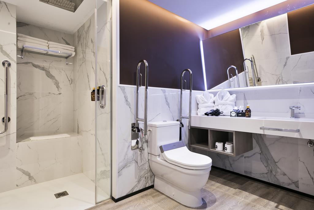 Niu Barcelona Hotel Bagian luar foto