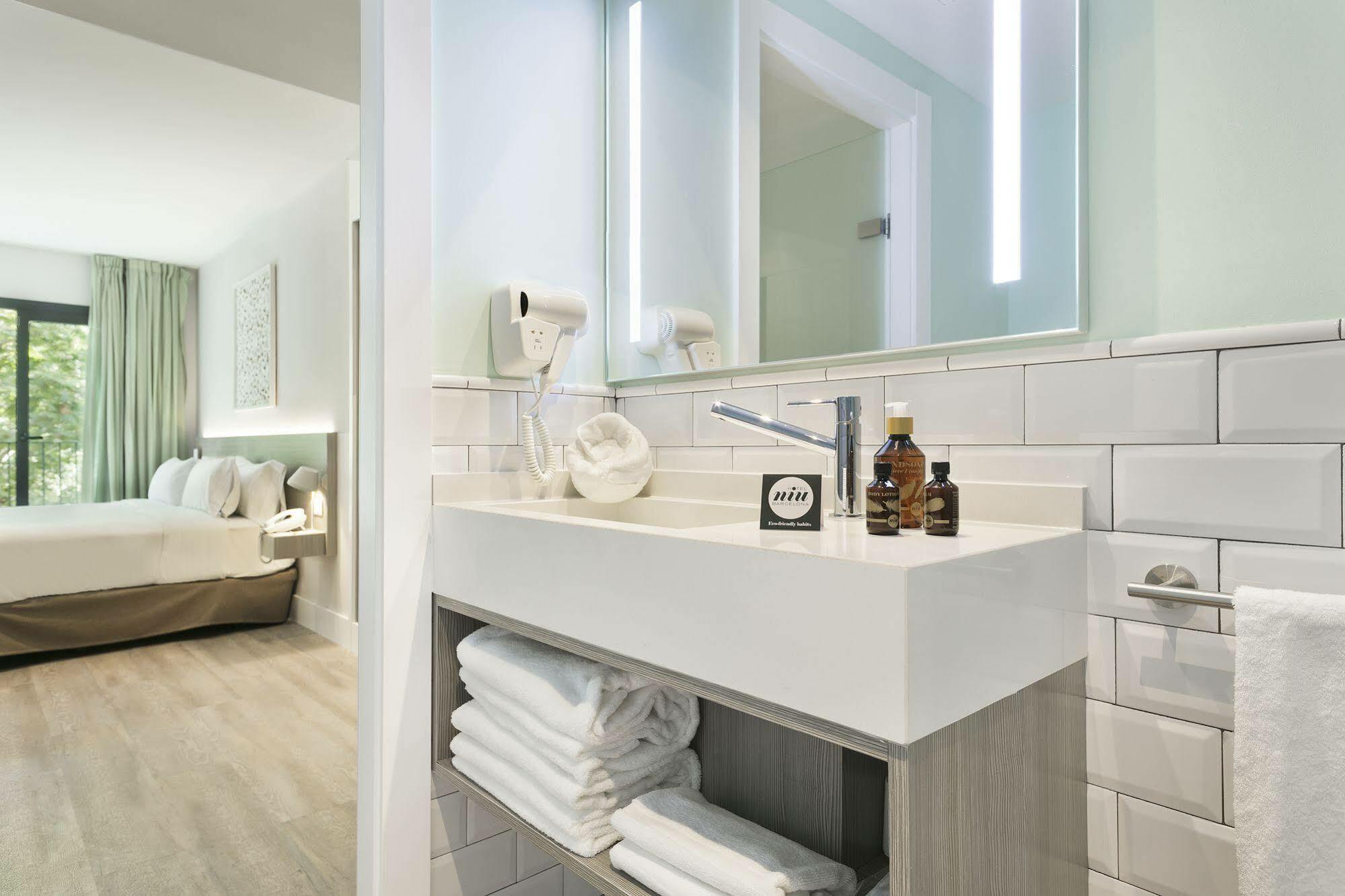 Niu Barcelona Hotel Bagian luar foto