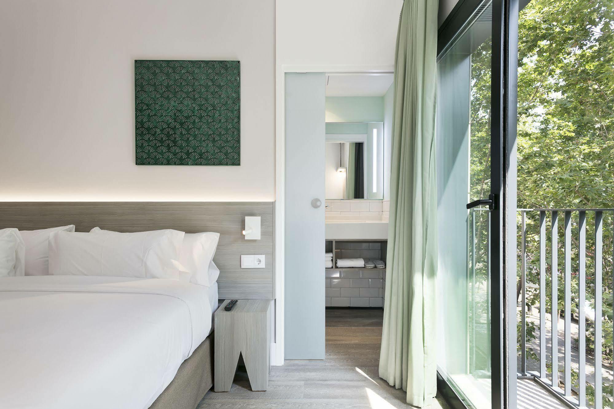 Niu Barcelona Hotel Bagian luar foto